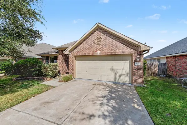 21826 Saragosa Pond Lane, Spring, TX 77379