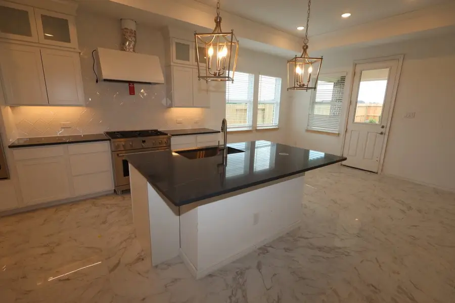 13010 Old Fashion Circle, Monterey Belvieu, TX 77535 - #2