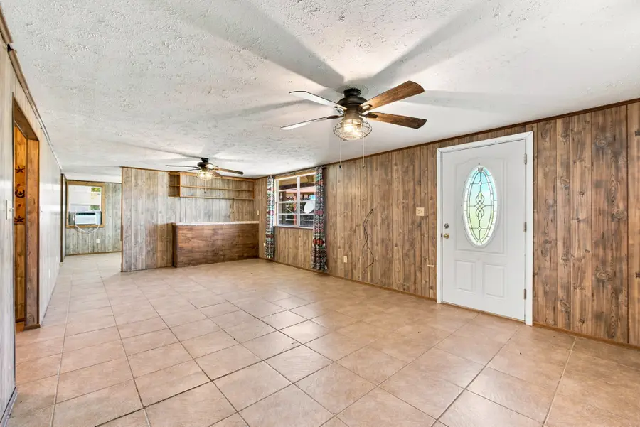 8032 E Fm 979, Franklin, TX 77856 - #2