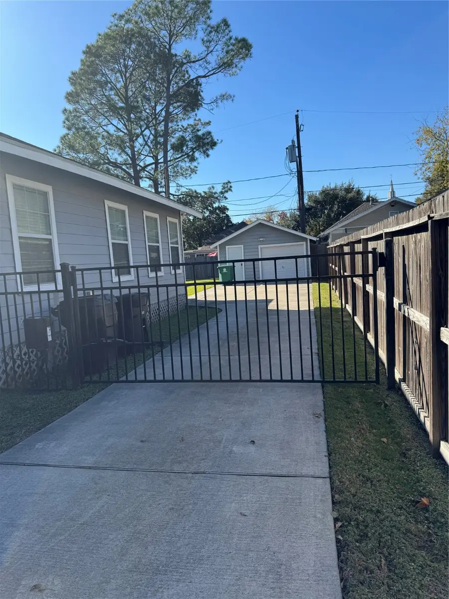 805 Tabor Street, Houston, TX 77009 - Image #2