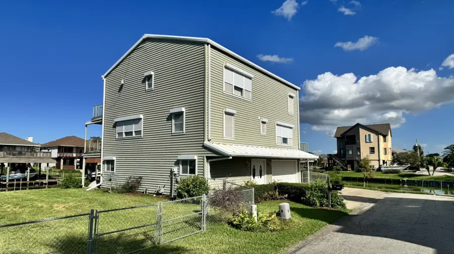 7 S Skimmer Street, La Marque, TX 77568 - #2