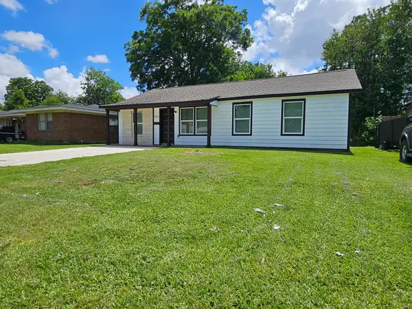 2129 Raspberry Lane, Pasadena, TX 77502
