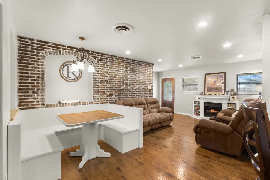 1308 Boyd Avenue, Port Neches, TX 77651 - #2