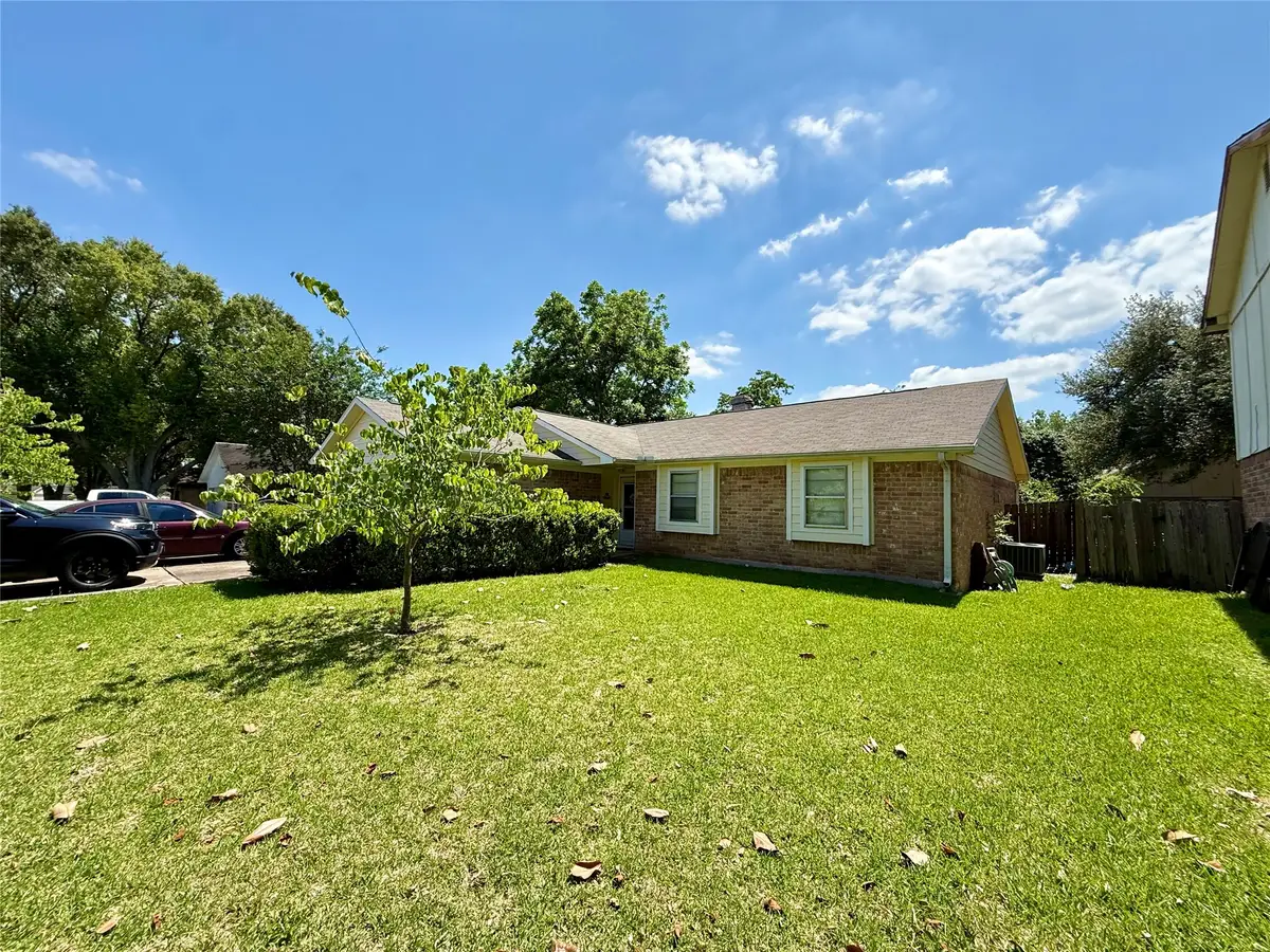 507 Land Grant Drive, Richmond, TX 77406 - #1