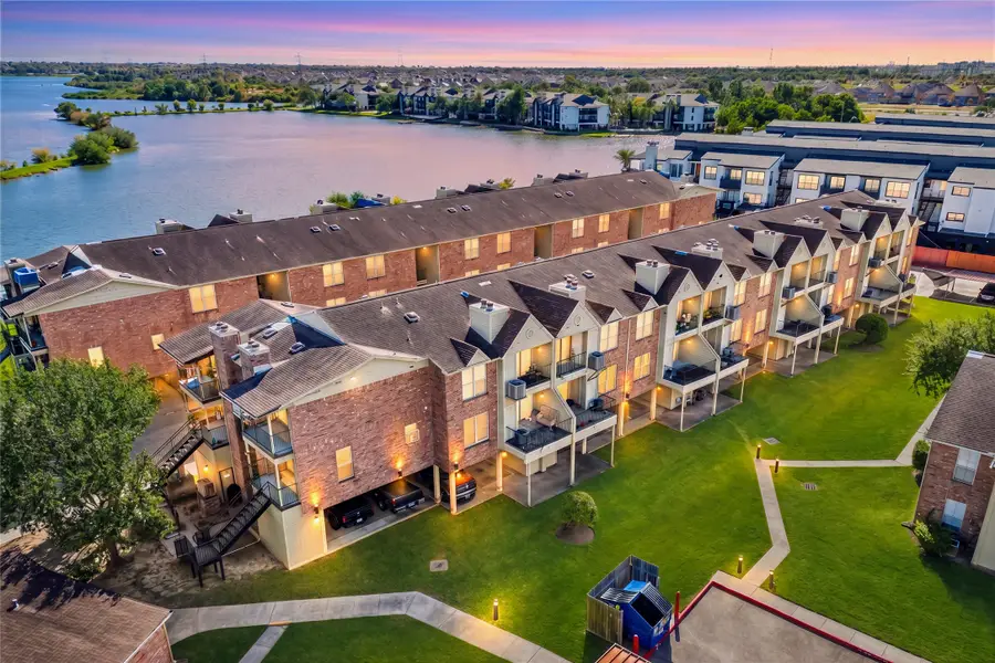 18800 Egret Bay Boulevard #207, Houston, TX 77058 - #2