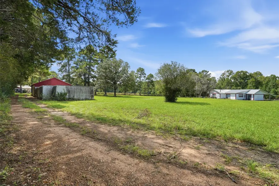 11802 N Highway 75, Willis, TX 77378 - #3