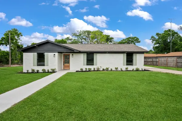 1313 Cos Street, Liberty, TX 77575