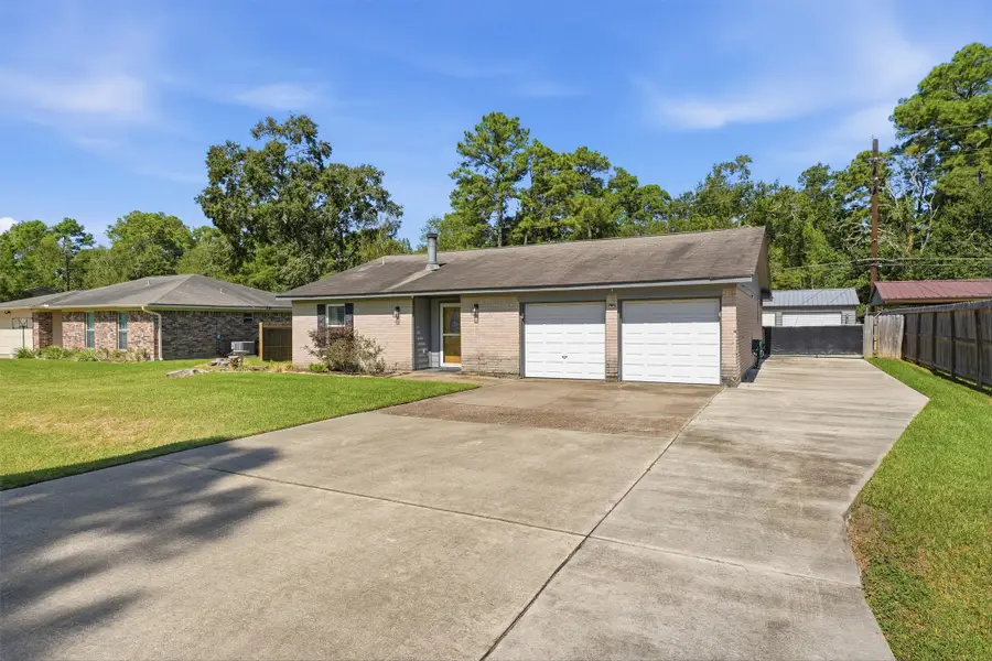 9819 Forest Hollow Drive, Baytown, TX 77521 - #3