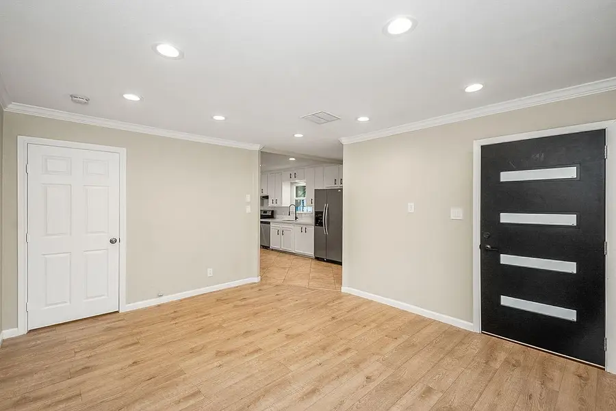 5037 W 43rd Street, Houston, TX 77092 - #3
