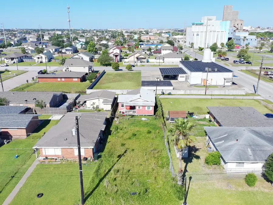 611 31st Street, Galveston, TX 77550 - #2