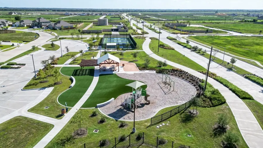 110 Thickets Grove Drive, Dayton, TX 77535 - #3