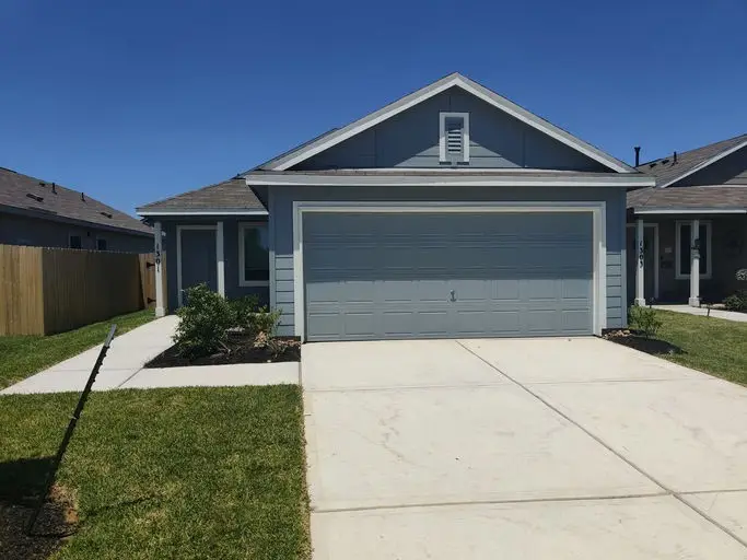 1301 Charlotte Way, Wharton, TX 77488 - #1