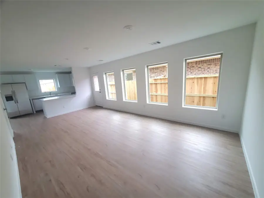 3115 Savannah Rose Drive, Angleton, TX 77515 - #2