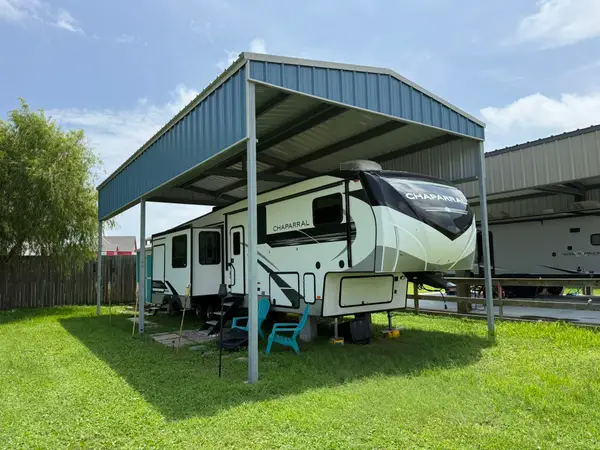 994 Mary Ann, Crystal Beach, TX 77650