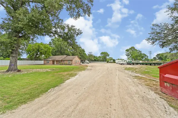 15934 Estella Lane, Houston, TX 77090