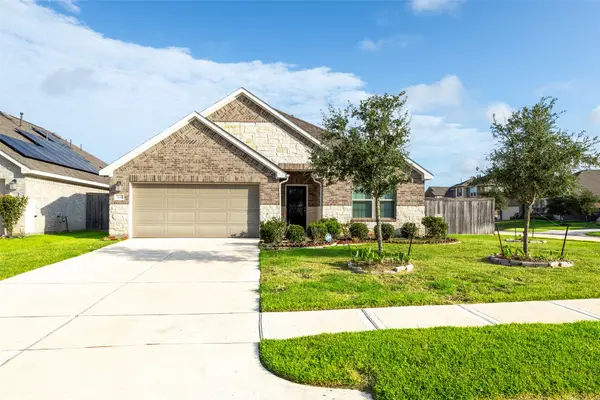 2610 Blue Abbot Drive, Fresno, TX 77545