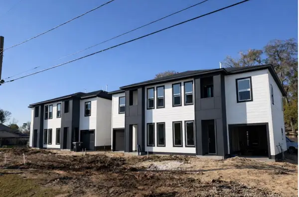 8117 Sterlingshire Street #A/B, Houston, TX 77078