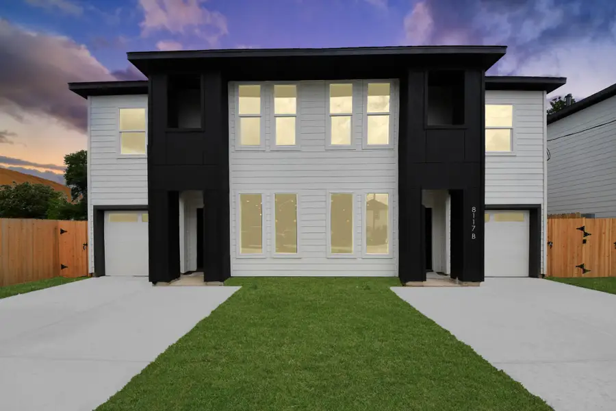 8117 Sterlingshire Street #A/B, Houston, TX 77078 - #2