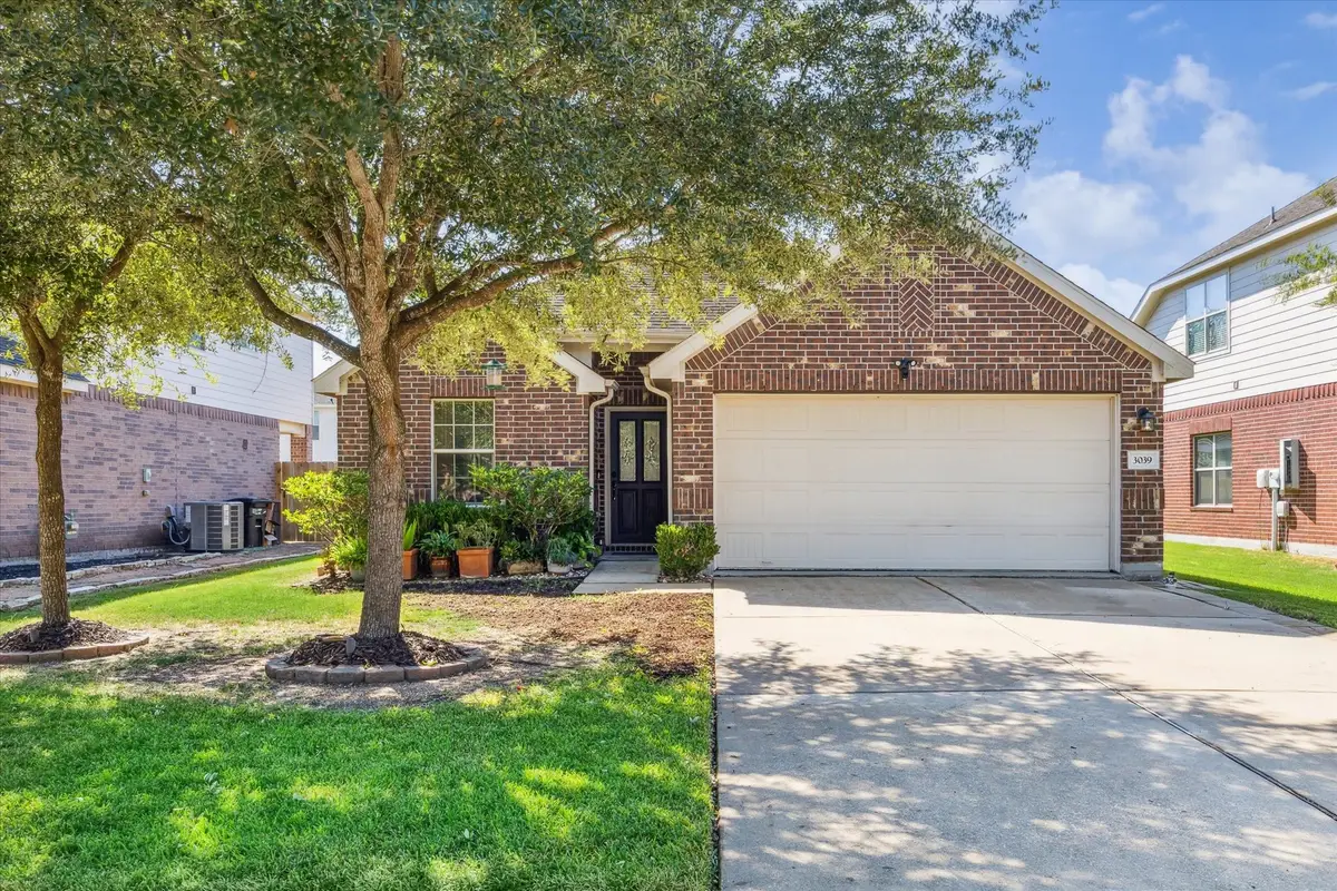 3039 Boxwood Springs Lane, Dickinson, TX 77539 - #1