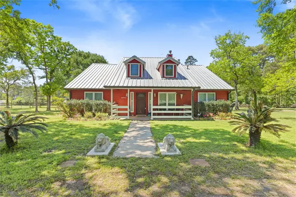 9895 Hickory Ridge Drive, Conroe, TX 77303