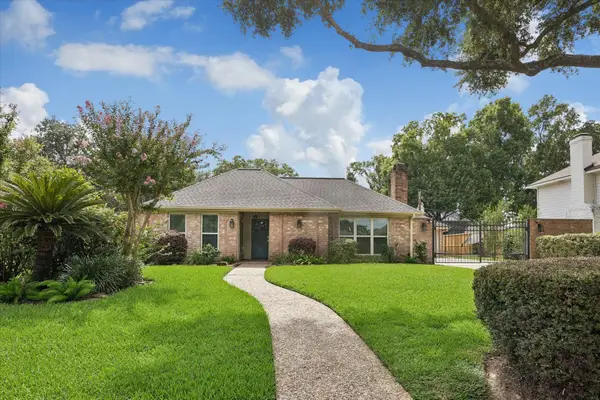 3019 Triway Lane, Houston, TX 77043