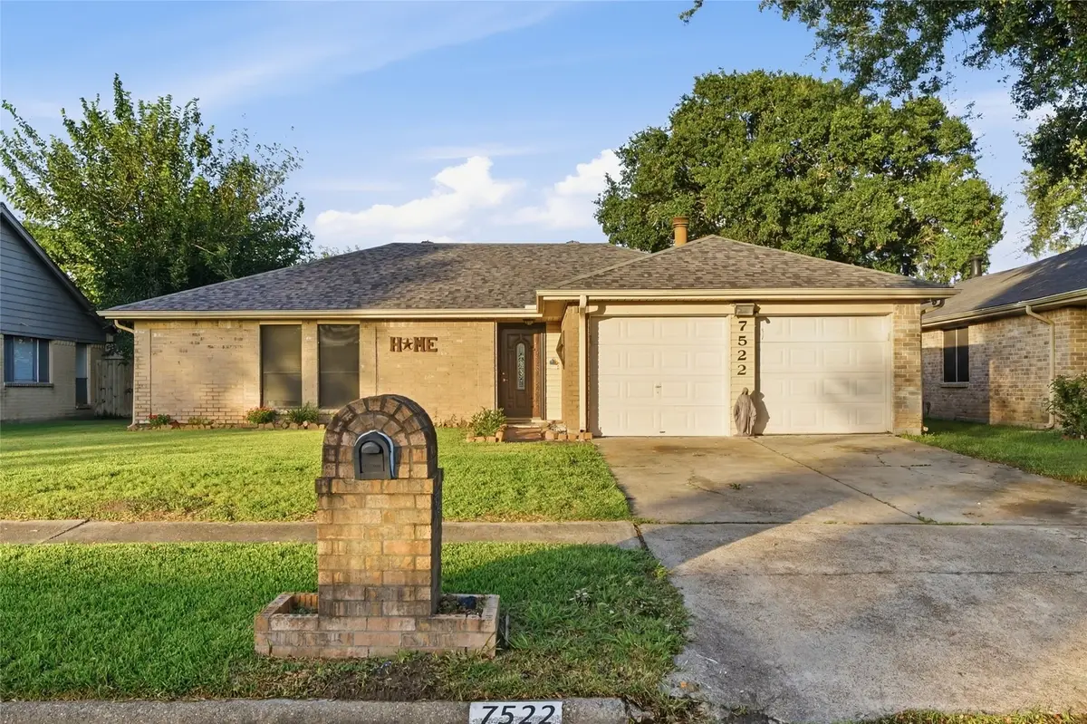 7522 Shoshone Drive, Baytown, TX 77521 - #1