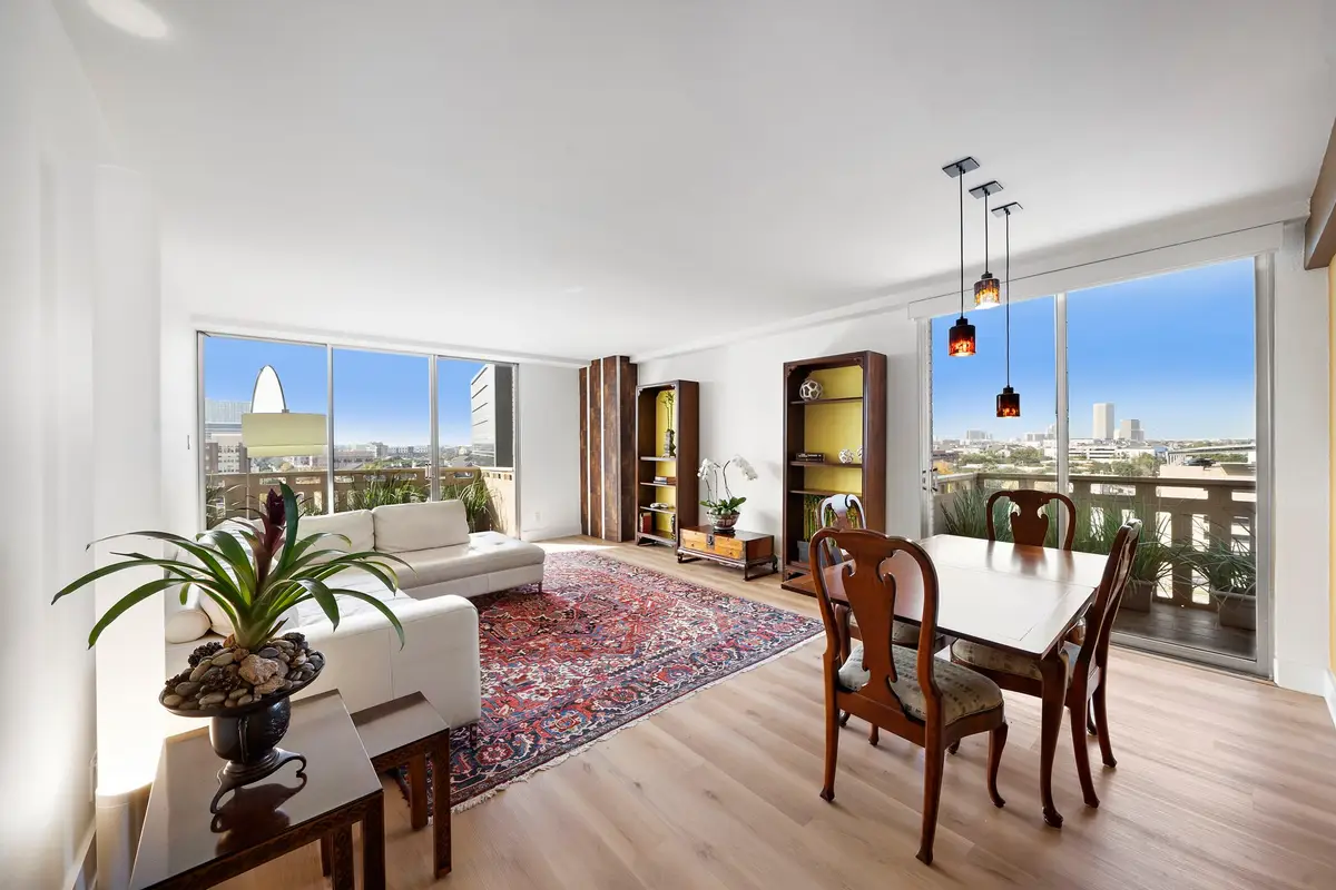 2016 Main Street #722, Houston, TX 77002 - Image #1