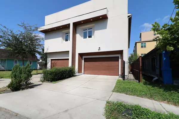 131 N Kendall Street, Houston, TX 77003