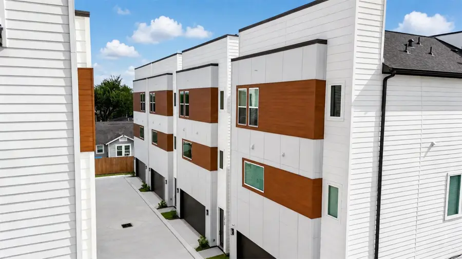 2423 Harrington Street, Houston, TX 77026 - #2