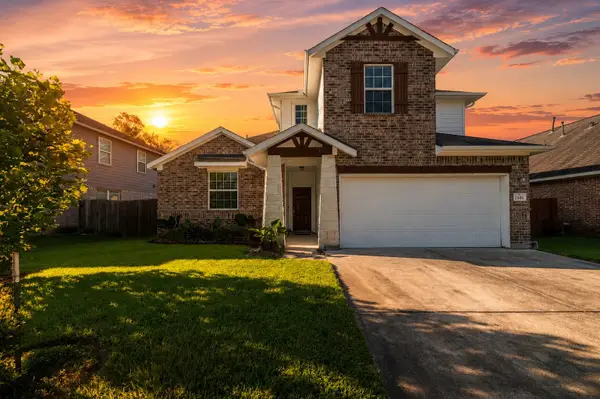 2506 Bay Hill Drive, Baytown, TX 77523