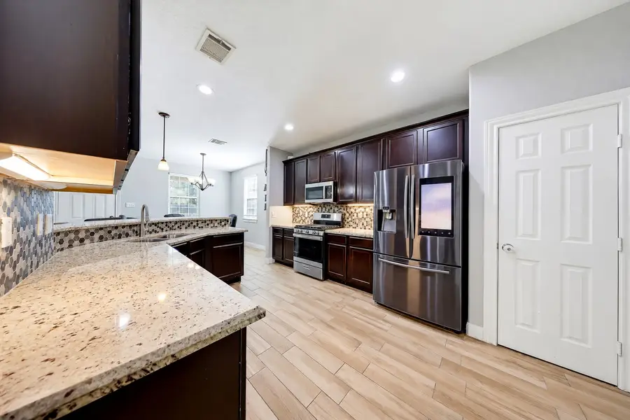 267 Freeman Boulevard, West Columbia, TX 77486 - #3