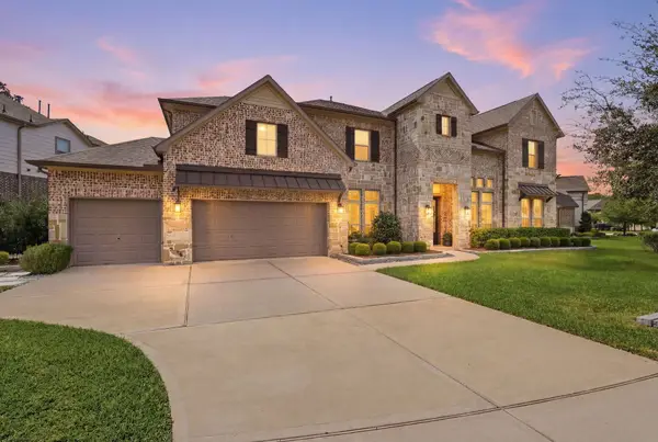 96 Winter Sunrise Circle, The Woodlands, TX 77375