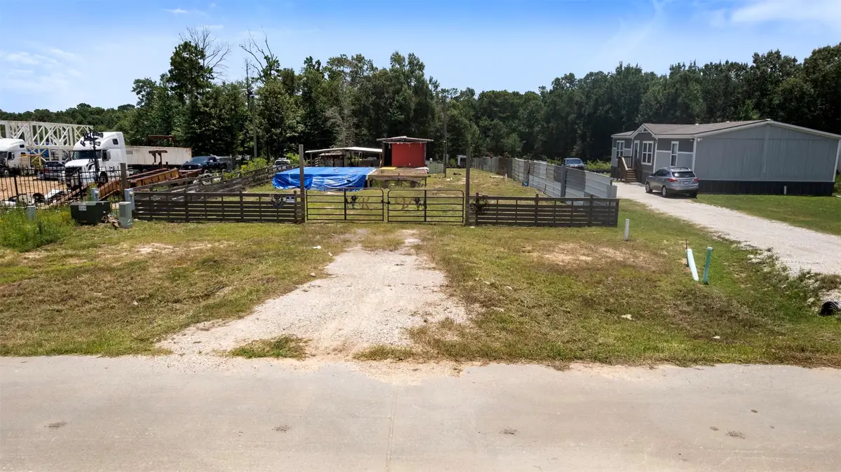 574 Road 5268, Cleveland, TX 77327 - #1