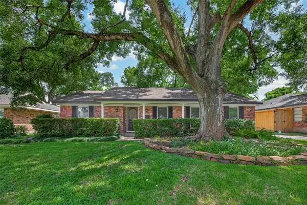 4505 Waycross Drive, Houston, TX 77035