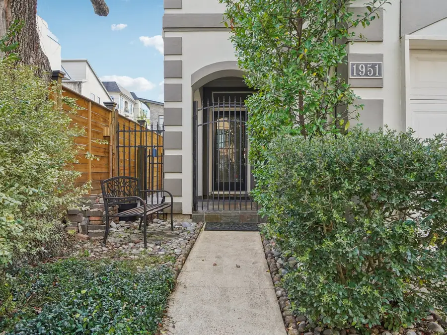 1951 W Clay Street, Houston, TX 77019 - Image #2