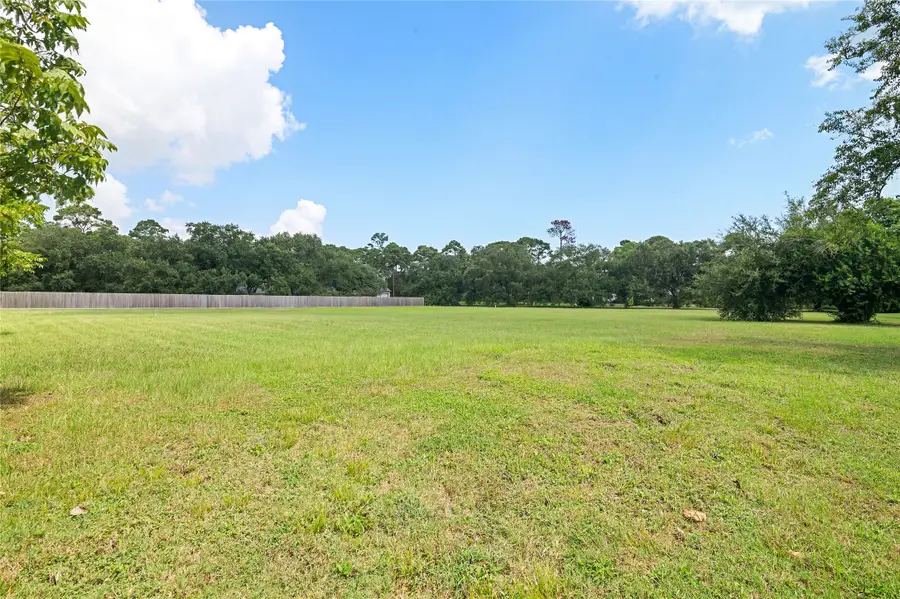 7 Middleton Street, Bacliff, TX 77518 - #2