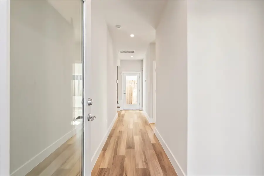 1702 Bringhurst Street #A, Houston, TX 77020 - #3