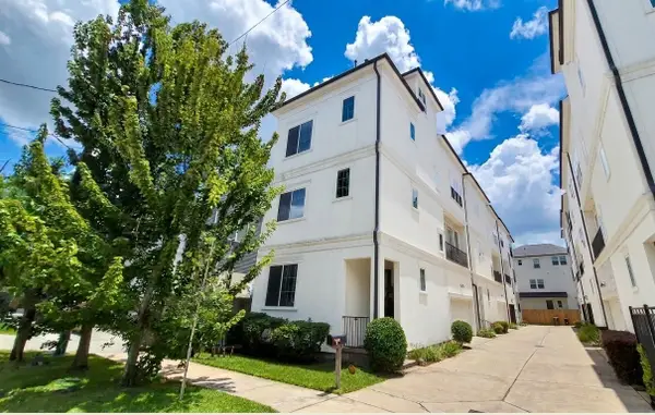 1222 W 24th Street #A, Houston, TX 77008