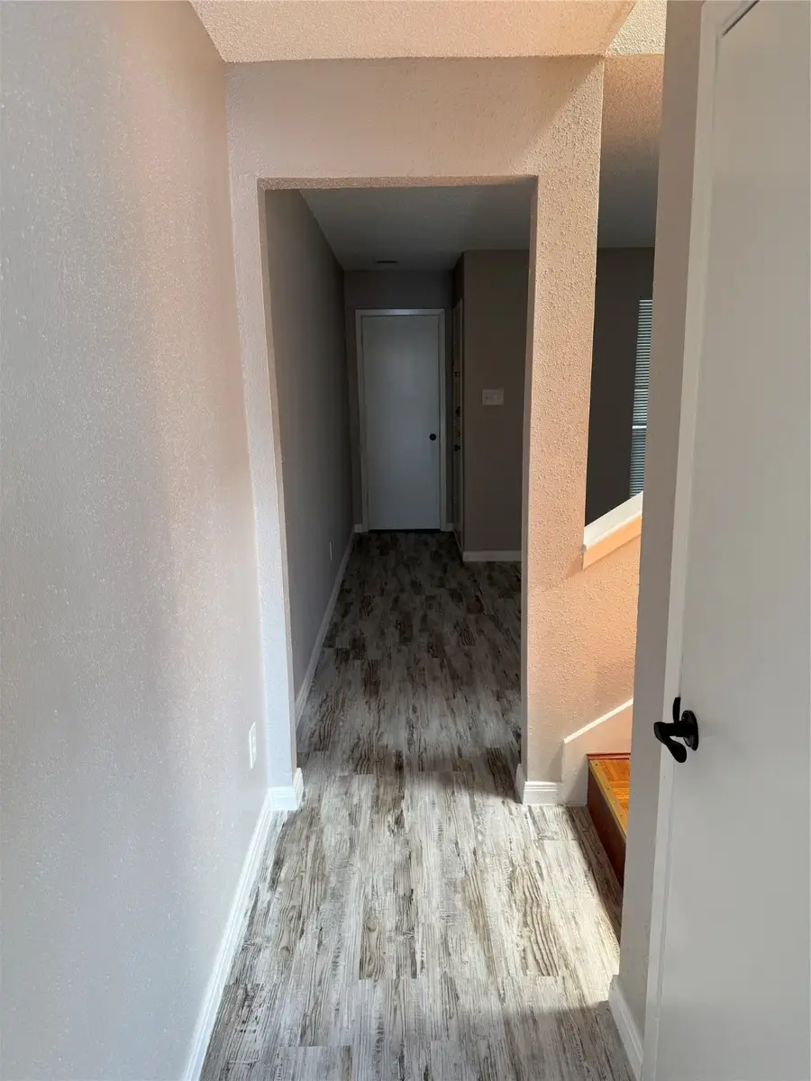 781 Country Place Drive #2052, Houston, TX 77079 - Image #3