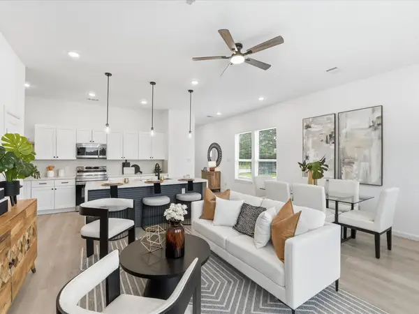 866 Rachel Street #F-G, Houston, TX 77091