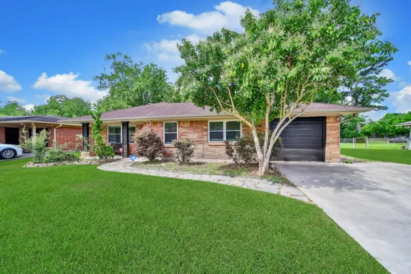 10406 Woodwind Drive, Houston, TX 77025 - #1