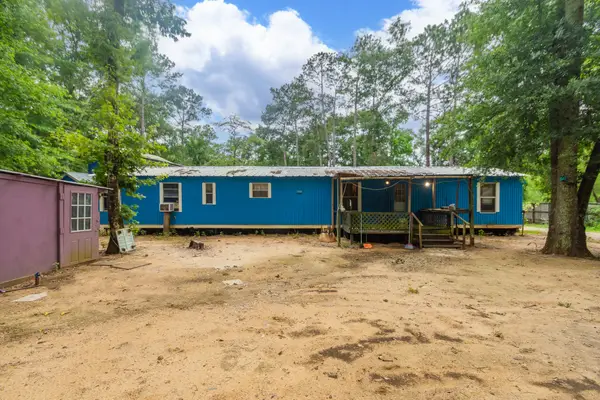 321 Oak Forest Drive, Shepherd, TX 77371