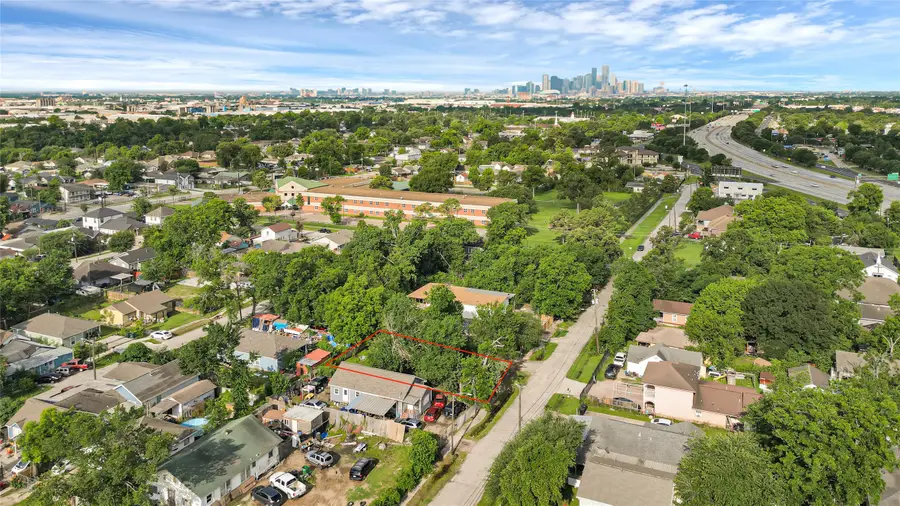 7320 Tremper Street, Houston, TX 77020 - #2