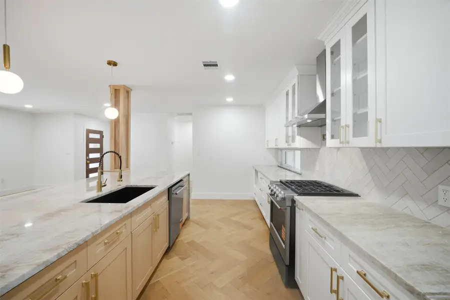 1903 Sedgie Drive, Houston, TX 77080 - #2