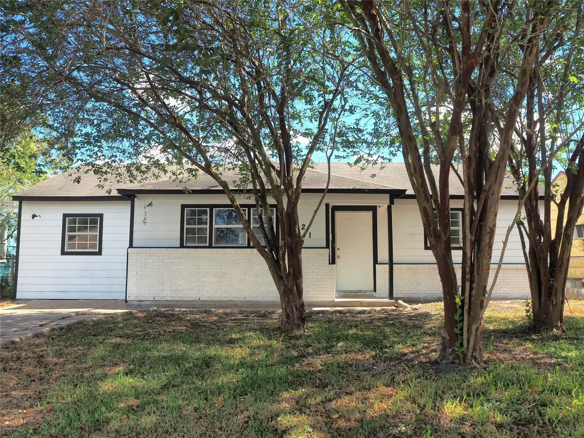 9321 Cathedral Drive, Houston, TX 77051 - Image #1