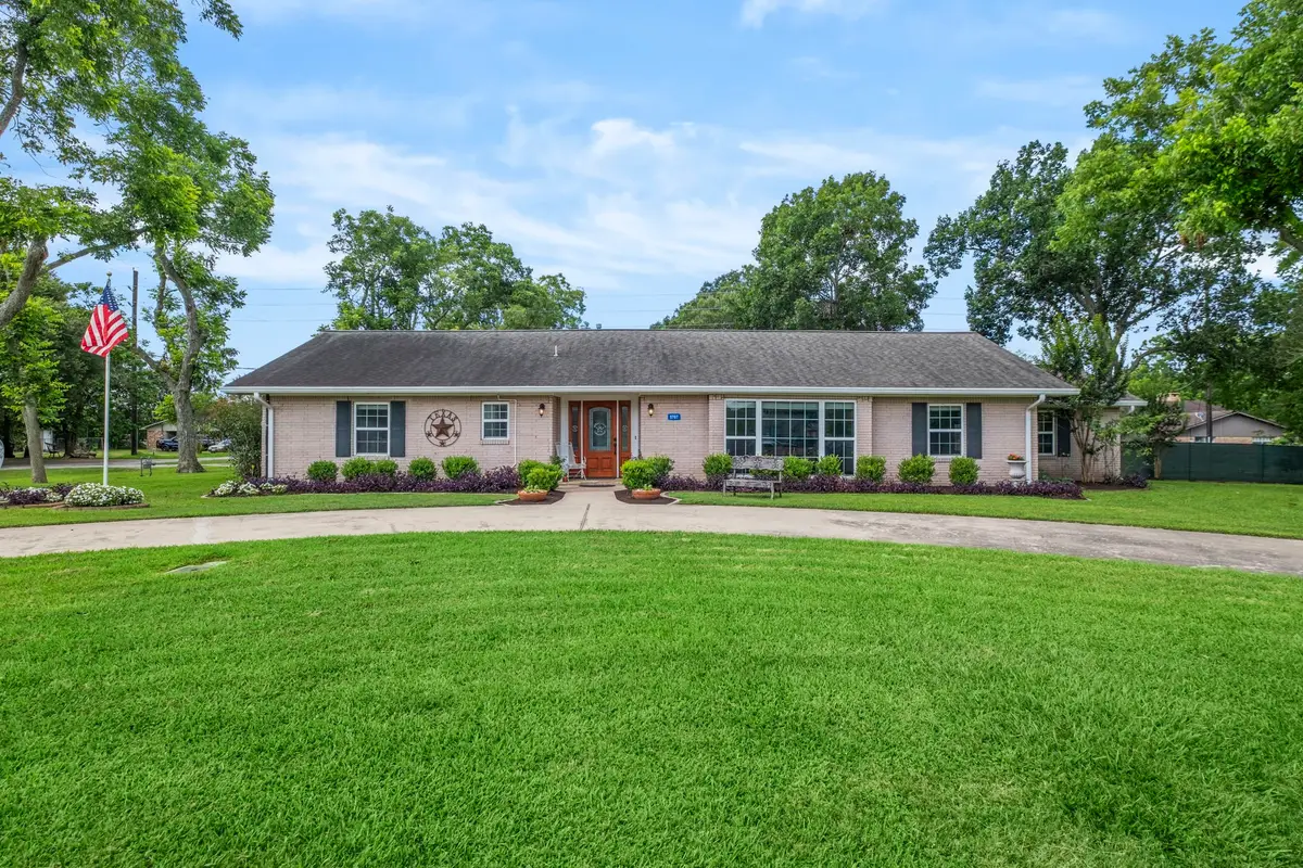 5707 Guyler Street, Wallis, TX 77485 - #1