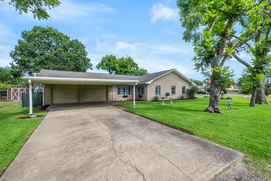5707 Guyler Street, Wallis, TX 77485 - #2
