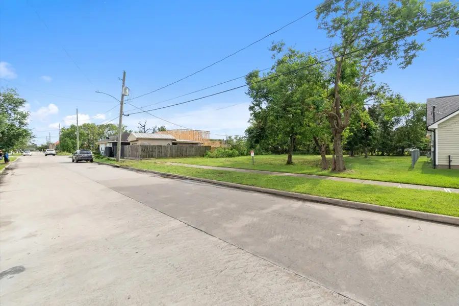 1711 Benson Street, Houston, TX 77020 - Image #3