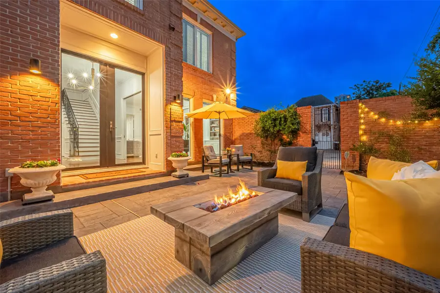 983 S Post Oak Lane, Houston, TX 77056 - #2