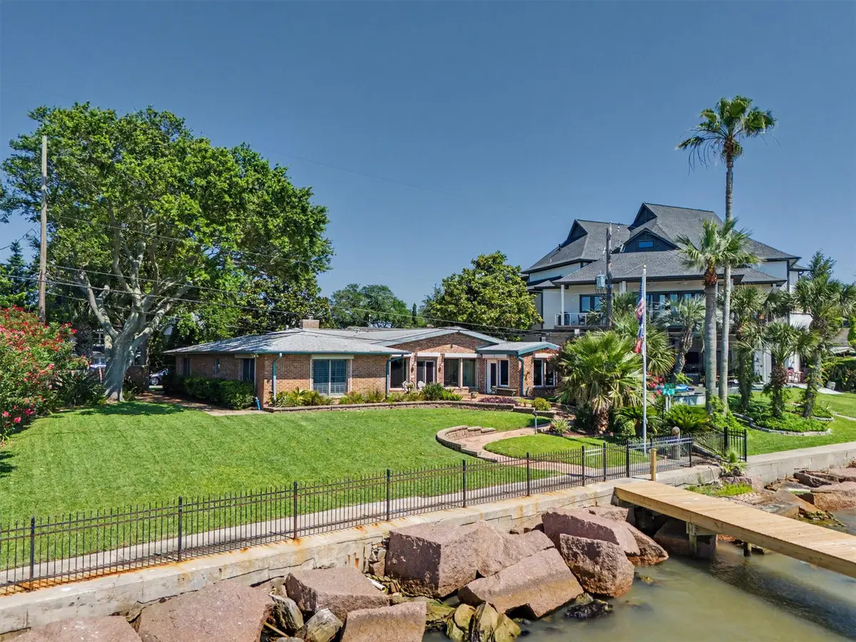 1109 Harbor View Drive, Galveston, TX 77550 - #1